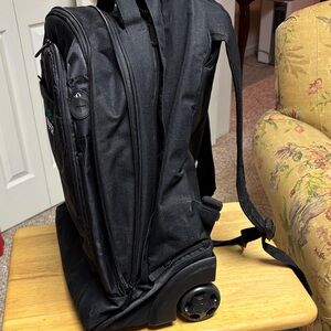 Leeds Black Rolling Laptop Backpack - Professional Travel Bag